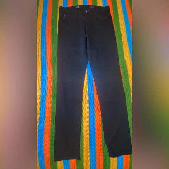 Size 27-27R like new jeans. Price is for one, will post individually - Picture 5 of 13